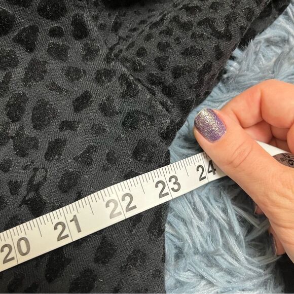 RAILS Marlo Black Flocked Cobra Sweater Zip Side Size L - Picture 5 of 6